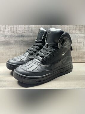 Nike Woodside 2 High Triple Black 524872-004